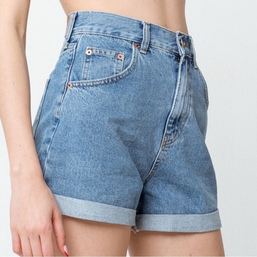 BDG urban outfitters MOM high-rise size 27 denim shorts blue